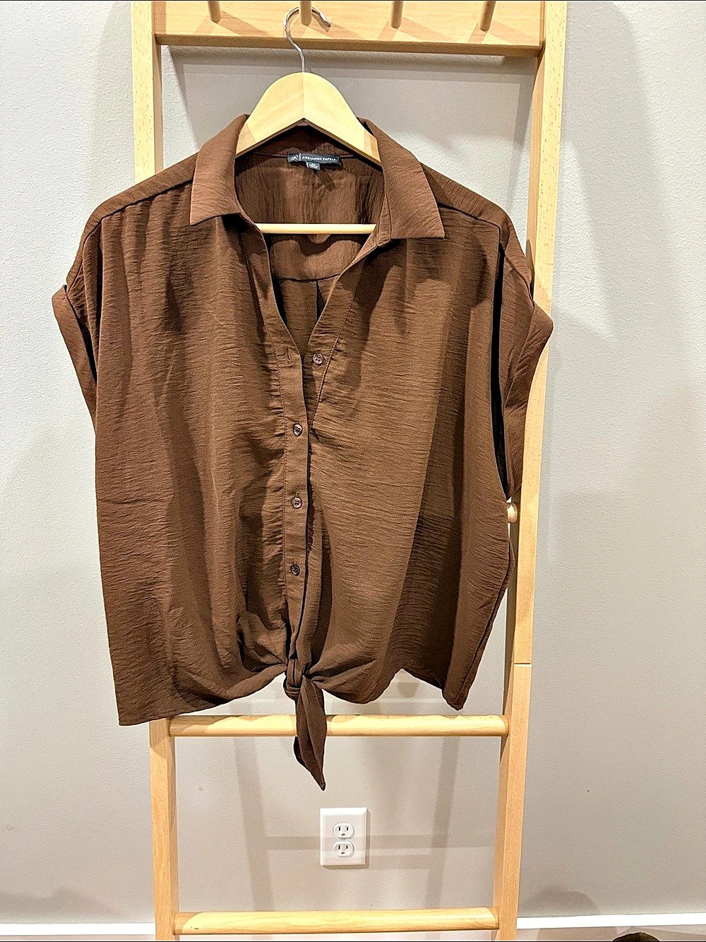 Adrianna Papell Short Sleeve Tie Front Button-Up Shirt Brown XL